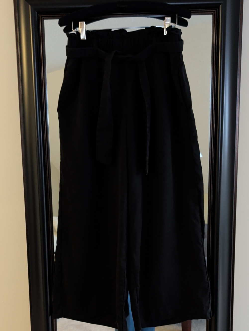 Ann Taylor Cropped Black Wide-Leg Paperbag Waist Pants with Tie